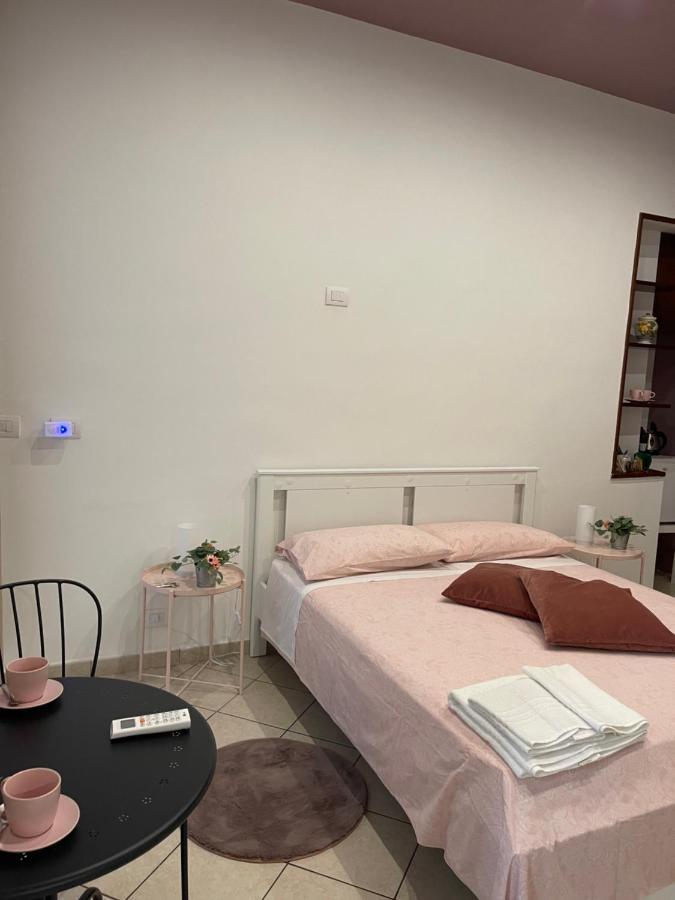 Napule E ... Hotel Napoli Ngoại thất bức ảnh