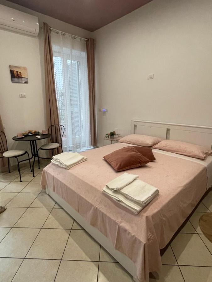 Napule E ... Hotel Napoli Ngoại thất bức ảnh