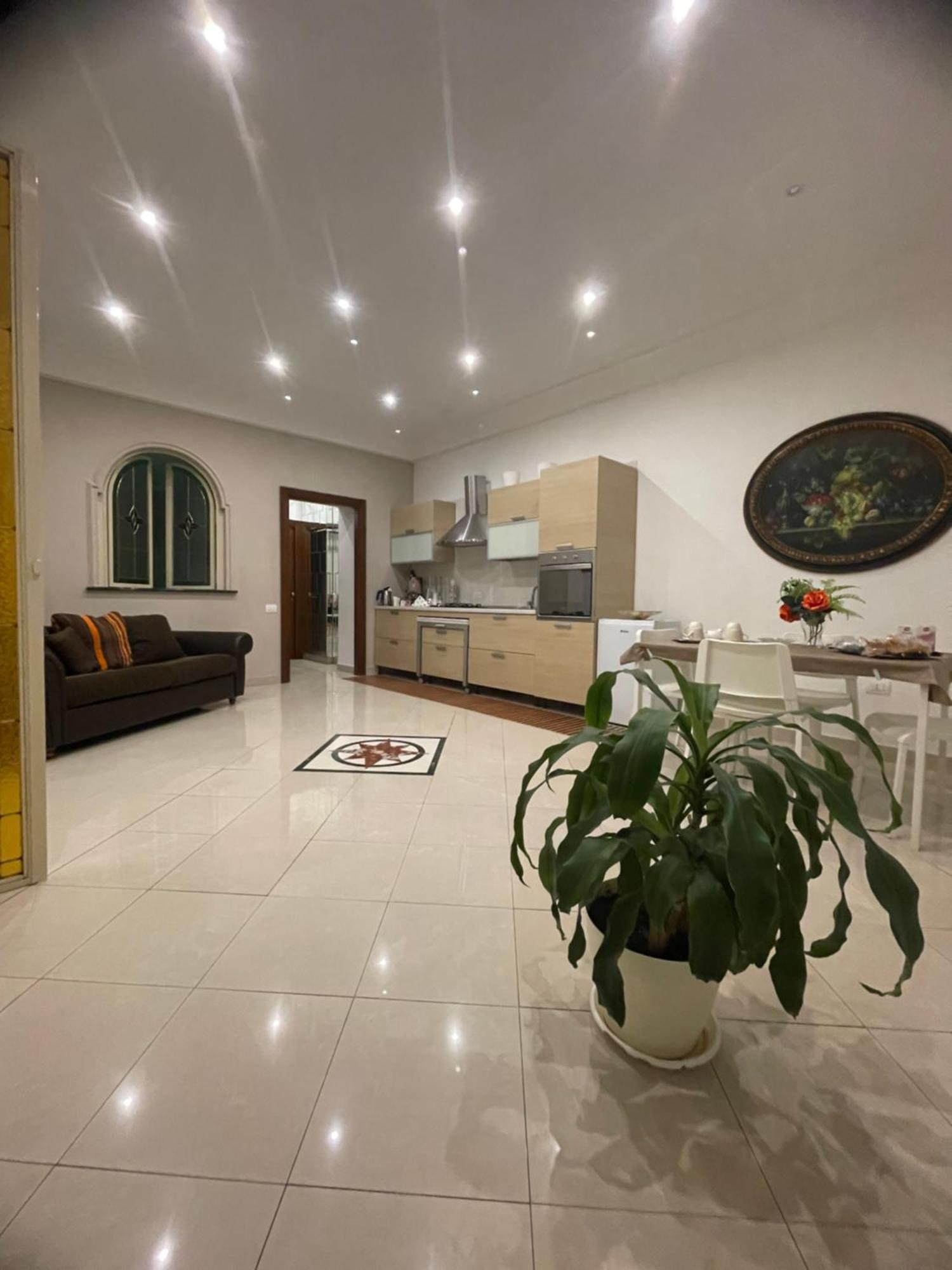 Napule E ... Hotel Napoli Ngoại thất bức ảnh